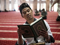 Apakah Wajib Khatam Al-Quran di Bulan Ramadan? Ini Penjelasannya