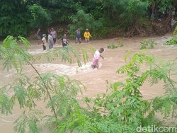 Petani di Alor Hilang Terseret Banjir Saat Pulang dari Sawah