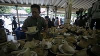 Sibuknya Masjid Gedhe Yogyakarta Siapkan Ribuan Takjil Buka Puasa
