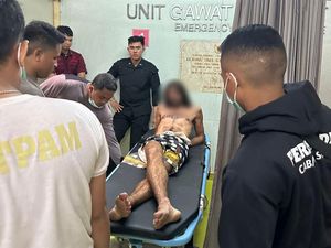 Keluyuran Saat Nyepi, Bule Gondrong Ditangkap Pecalang di Jimbaran