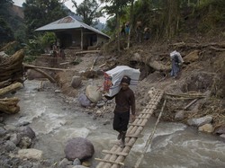 Masa Tanggap Darurat Banjir Bandang di Pesisir Selatan Diperpanjang Selama 14 Hari