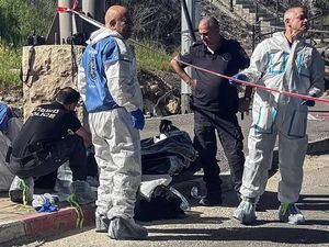 Remaja Tikam 2 Personel Keamanan Israel di Tepi Barat Remaja Tikam 2 Personel Keamanan Israel di Tepi Barat