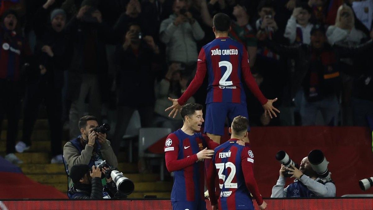 Barcelona lolos ke perempatfinal Liga Champions. (Foto: AP/Joan Monfort)