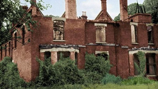 Begini Wujud Rumah Hantu Terseram Inggris Tempat Anak Ditampar Setan