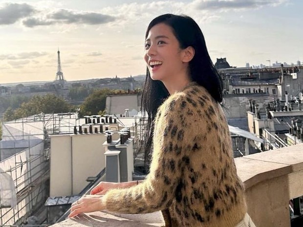 Jisoo BLACKPINK/Foto: Instagram @sooyaaa__