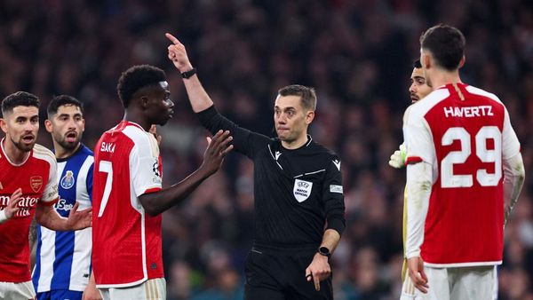 Meme Nepotisme di Laga Arsenal Vs Porto