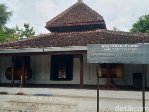 Melihat Masjid Makam Bayat, Peninggalan Sultan Agung untuk Sunan Pandanaran Melihat Masjid Makam Bayat, Peninggalan Sultan Agung untuk Sunan Pandanaran