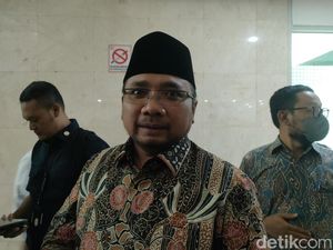 Menag: Kita Tak Pernah Larang Speaker Luar Masjid, Cuma Sarankan Waktunya Menag: Kita Tak Pernah Larang Speaker Luar Masjid, Cuma Sarankan Waktunya