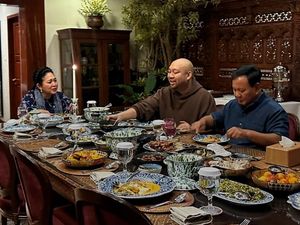 Prabowo Unggah Momen Bukber Bareng Titiek dan Didit, Warganet Heboh Prabowo Unggah Momen Bukber Bareng Titiek dan Didit, Warganet Heboh