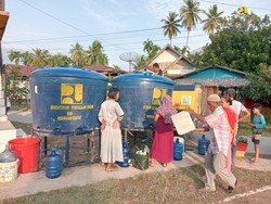 PUPR Salurkan Bantuan Air Bersih ke Wilayah Terdampak Banjir Sumbar