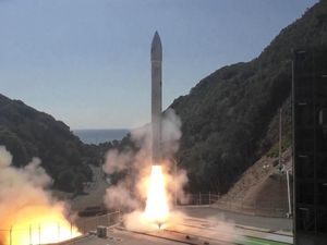 Detik-detik Roket Space One Kairos Jepang Meledak saat Diluncurkan Detik-detik Roket Space One Kairos Jepang Meledak saat Diluncurkan