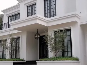 8 Potret Rumah Mewah Nabila Syakieb, Bergaya American Classic Nan Estetis