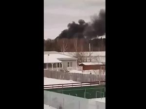 Pesawat Kargo Militer Rusia Jatuh Sesaat Setelah Lepas Landas