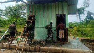 Aksi Satgas TMMD 119 Kodim Yahukimo Bangun MCK untuk Warga Desa Terpencil