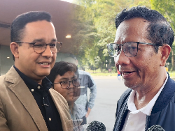 Saat RUU DKJ Dapat Respons Dingin Anies dan Mahfud