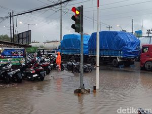 BPBD Semarang: 30 Kelurahan di 6 Kecamatan Terdampak Banjir BPBD Semarang: 30 Kelurahan di 6 Kecamatan Terdampak Banjir