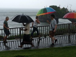 Prakiraan Cuaca Bali Hari Ini Minggu 21 April 2024, Hujan di Kabupaten Ini