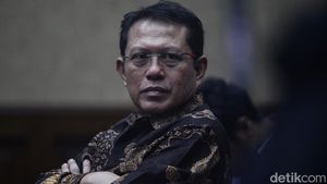 Ekspresi Mantan Sekretaris MA Hasbi Hasan Dituntut 164 Bulan Penjara