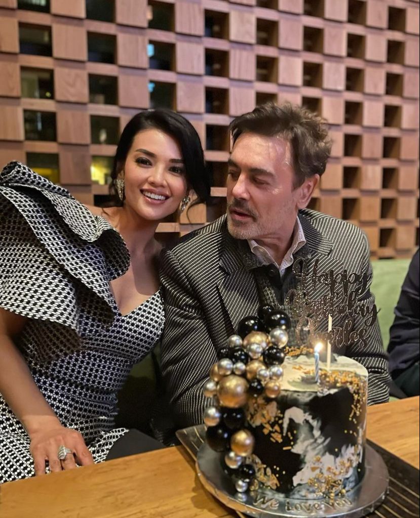 Farah Quinn dan Suami