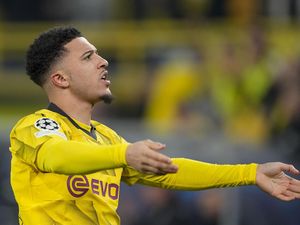 Jadon Sancho Lega Luar Biasa