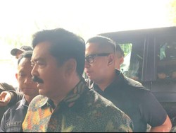 Menko Polhukam Pastikan Rekapitulasi KPU Masih Tepat Waktu