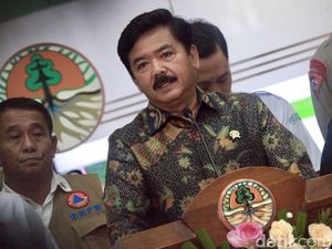 Menko Polhukam Pastikan Rekapitulasi Pemilu 2024 Tepat Waktu Menko Polhukam Pastikan Rekapitulasi Pemilu 2024 Tepat Waktu