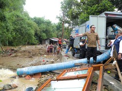 Pemprov Jatim Normalisasi Sungai Antisipasi Banjir Imbas Cuaca Ekstrem