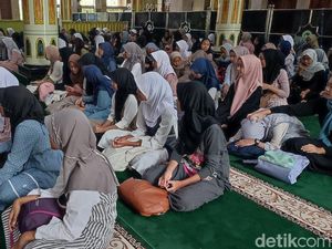 Menengok Pesantren Remaja Ramadan di Masjid Agung Ciamis Menengok Pesantren Remaja Ramadan di Masjid Agung Ciamis