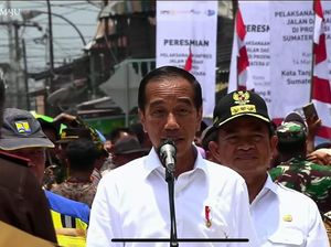 Jokowi Resmikan Inpres Jalan Daerah di Sumut Senilai Rp 868 M Jokowi Resmikan Inpres Jalan Daerah di Sumut Senilai Rp 868 M