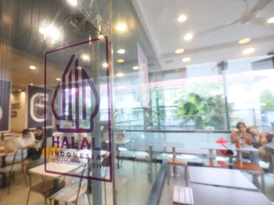 Restoran Cepat Saji Ini Jadi yang Pertama Terima Sertifikat Halal Sepanjang Masa