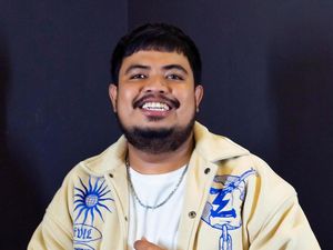 Rigen soal Zakat Mal: Itu Wajib, Nggak Perlu Nunggu Ada Fatwa Rigen soal Zakat Mal: Itu Wajib, Nggak Perlu Nunggu Ada Fatwa