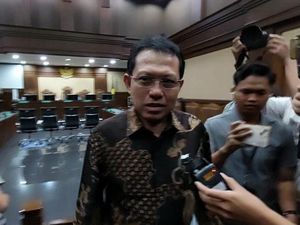 Sekretaris MA Hasbi Hasan Tak Terima Dituntut 13 Tahun 8 Bulan Bui: Zalim! Sekretaris MA Hasbi Hasan Tak Terima Dituntut 13 Tahun 8 Bulan Bui: Zalim!