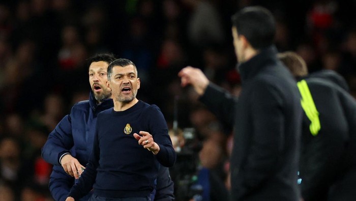 Soccer Football - Champions League - Round of 16 - Second Leg - Arsenal v FC Porto - Emirates Stadium, London, Britain - March 12, 2024 FC Porto coach Sergio Conceicao Action Images via Reuters/Andrew Boyers
