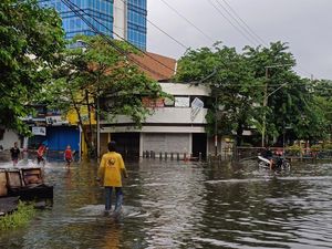 Kawasan Kota Lama Semarang Banjir Pagi Ini, Begini Penampakannya