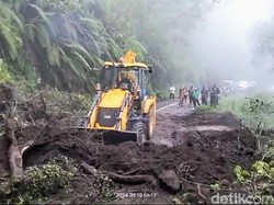 Akses ke Ijen Bondowoso Bisa Dilewati Lagi Usai Sempat Diterjang Longsor