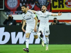 Leverkusen menjamu Qarabag di leg kedua 16 besar Liga Europa di Stadion BayArena, Jumat (15/3/2024) dini hari WIB. Tuan rumah berada dalam posisi terdesak usai tertinggal 0-2 dari tim tamu.