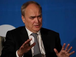 Dubes Rusia di AS Ngaku Terima Banyak Ancaman Terkait Pilpres Dubes Rusia di AS Ngaku Terima Banyak Ancaman Terkait Pilpres