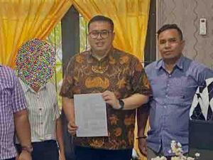 Kades di Kupang Didenda Rp 50 Juta gegara Ingkar Janji Menikahi Kekasih Kades di Kupang Didenda Rp 50 Juta gegara Ingkar Janji Menikahi Kekasih