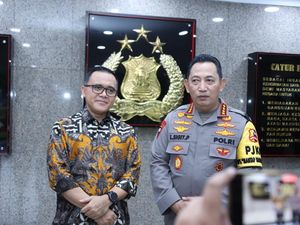 Bertemu Kapolri, MenPAN-RB Bahas Konsep Penataan Jabatan ASN & Polri
