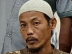 Tolong! Ikhsan Dilaporkan Hilang 13 Hari, Terakhir Kenakan Gamis-Peci Putih