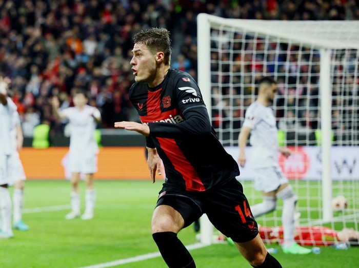 Soccer Football - Europa League - Round of 16 - Second Leg - Bayer Leverkusen v Qarabag - BayArena, Leverkusen, Germany - March 14, 2024 Bayer Leverkusen's Patrik Schick celebrates scoring their third goal REUTERS/Wolfgang Rattay