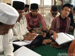 Semangat Puluhan Penyandang Disabilitas Netra Ikuti Lomba PTQ di Malang