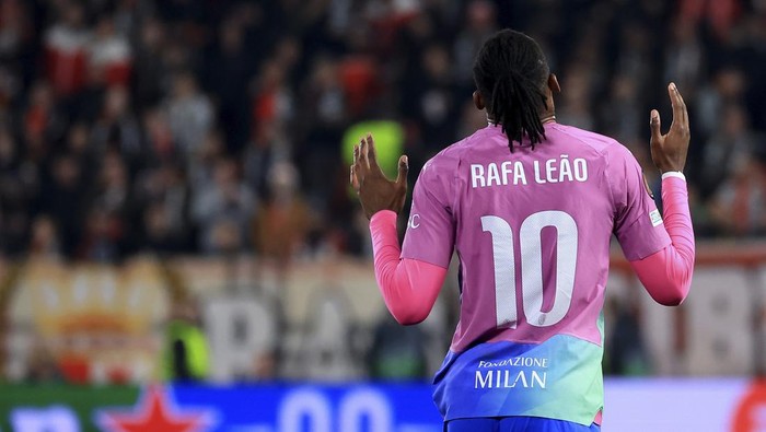 PRAGUE, CZECH REPUBLIC - MARCH 14: Rafael Leao of AC Milan celebrates after scoring the his teams third goal during the UEFA Europa League 2023/24 round of 16 second leg match between Slavia Praha and AC Milan at Eden Arena on March 14, 2024 in Prague, Czech Republic. (Photo by Giuseppe Cottini/AC Milan via Getty Images)