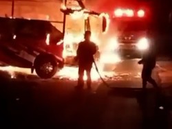 Penampakan 3 Bus PO Margo Mulyo Terbakar di Pekalongan