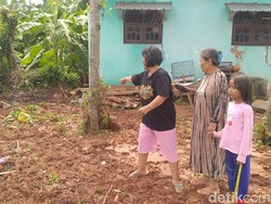 Cerita Kuswiyati Selamat dari Banjir Bandang gegara Nyangkut di Pohon Salam
