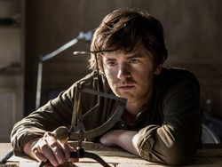 Sinopsis Film Way Down (The Vault): Misi Sulit Merampok Bank Spanyol