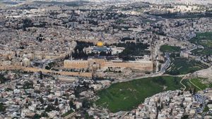Foto Udara Kota Tua Yerusalem, Tempat Al-Aqsa Berdiri