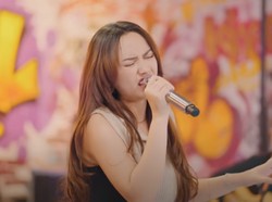 Lirik Lagu Happy Asmara-Selendang Biru: Kowe Njalok Lebih, Aku Seng Ngaleh