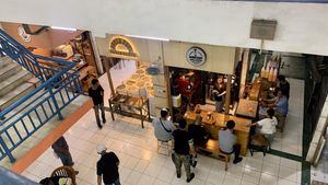 (Bukan Sekadar) Ngopi di Pasar Santa