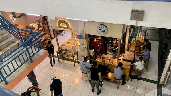 (Bukan Sekadar) Ngopi di Pasar Santa